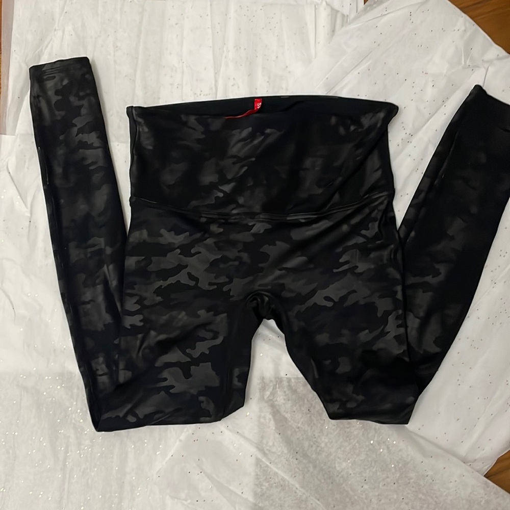Spanx XL leggings